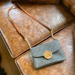 Michael Kors crossbody bag